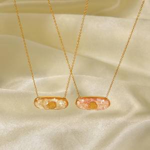 Collares de concha triturada con abalorio colorido, collar con colgante de concha de cauri esmaltado dorado, joyería para mujeres y niñas - Product Image 4