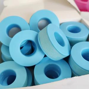 Dispensador de Cinta <span class=keywords><strong>Micropore</strong></span> <span class=keywords><strong>3M</strong></span> para Pestañas en Azul, Rosa y Blanco para <span class=keywords><strong>Piel</strong></span> Sensible, Herramienta de Extensiones de Pestañas de Gel de Silicona - Product Image 5