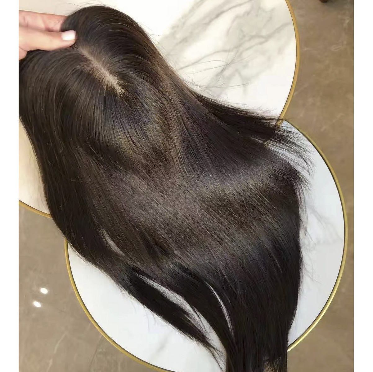 Topper de couleur marron avec base en soie 4X4