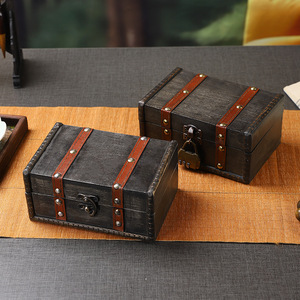 European Retro Wooden Storage Box With Lock For Home Jewelry Gift Props - Product Image 3
