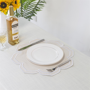 Servilletas bordadas de lino y algodón puro blanco al por mayor, diseño de tendencia con bordes festoneados, Fiesta en casa, eventos de granja, regalos de dama de honor - Product Image 3