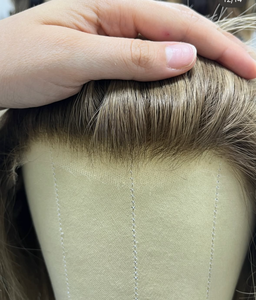 Parrucca con Top in Pizzo Annodato a Mano Senza Irritazioni, Aspetto Naturale del Cuoio Capelluto, 100% Capelli Vergini, Biondo Chiaro Ombré per Donne con Attaccatura Capillare Indistinta - Product Image 6