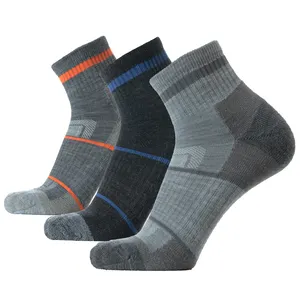 Men's Merino Wool Cushioned Hiking Trekking Socks Custom Logo Men Sport Socks