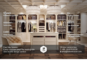 Armoire d'angle autoportante personnalisable pour la chambre à coucher avec portes en panneaux mats de couleur claire et quincaillerie de haute qualité - Product Image 5