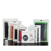 Sacs en plastique transparents à fermeture éclair sur mesure, sacs d'emballage pour accessoires électroniques, étuis pour téléphone transparents avec trou de suspension