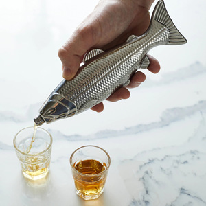 Flacon en forme <span class=keywords><strong>de</strong></span> poisson en acier inoxydable 120 304 <span class=keywords><strong>de</strong></span> ml: conteneur <span class=keywords><strong>de</strong></span> stockage portable pour le camping en plein air pour une utilisation en déplacement - Product Image 2