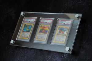 <span class=keywords><strong>2</strong></span> + 10 + 2mm transparente Pmma <span class=keywords><strong>Pokemon</strong></span> 4 colecció<span class=keywords><strong>n</strong></span> de tarjetas vitrina 4 bolsillos Marco de exhibició<span class=keywords><strong>n</strong></span> acrílico para grado se adapta a tarjetas con mangas - Product Image 4