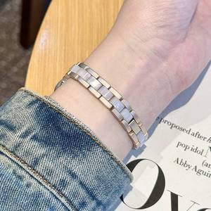 Bracelet de montre réglable en acier et résine de luxe pour Apple Watch Ultra 3 49 mm, séries 11, 10 et bracelet de remplacement de 20 mm - Product Image 3