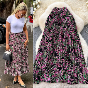 <span class=keywords><strong>Gonna</strong></span> <span class=keywords><strong>Lunga</strong></span> in Chiffon da Donna Autunno 2025 Nuova Collezione Elegante Plissettata a Ombrello con Motivi Floreali Linea A - Product Image 1