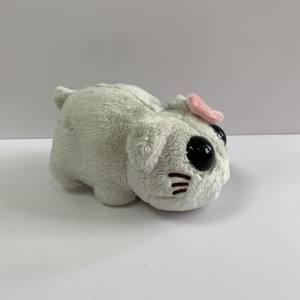 Jouet en peluche de mème de hamster triste populaire avec mème de bouton-poussoir intégré avec de grands yeux peluche de hamster d'arc rose - Product Image 2