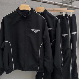 Sudadera con capucha vintage de felpa francesa suave, 100% algodón peinado, con cremallera completa, estilo streetwear, lavado descolorido por el sol, de peso pesado, con estampado serigrafiado y corte holgado. - Product Image 4