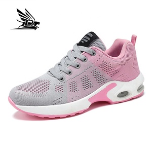<span class=keywords><strong>Scarpe</strong></span> da passeggio traspiranti in tessuto a mosca a buon mercato che ammortizzano le sneakers alla moda per le donne - Product Image 2