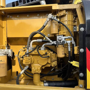 Excavatrice sur chenilles hydraulique Caterpillar d'occasion certifiée CE pour 323D2L, 23 tonnes, avec boîte de vitesses, pompe à engrenages et roulement - Modèle 2021 - Product Image 6