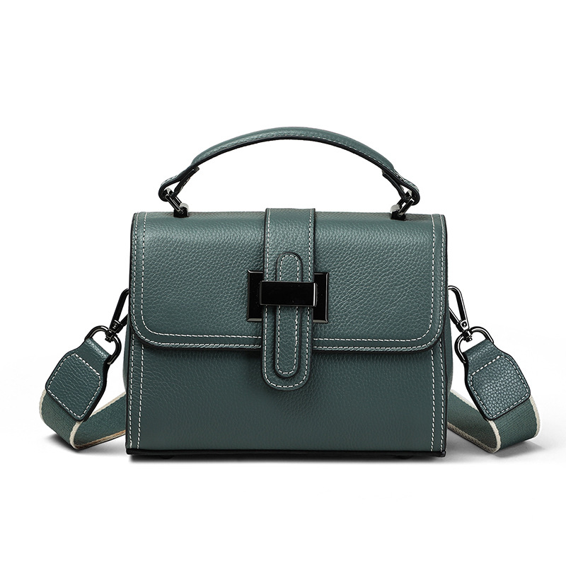 นกยูงสีฟ้า