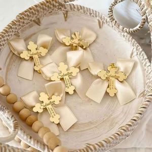 ป้ายอะคริลิคแบบกำหนดเอง สลักเลเซอร์ รูปทรงไม่สม่ำเสมอ DIY ป้ายชื่อแฟชั่น กันน้ำ ทนทาน สำหรับงานแต่งงาน - Product Image 1