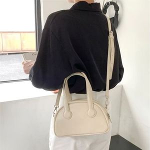 Nuevo Bolso Bandolera Pequeño de Color Caramelo, en Forma de Media Luna, Tipo Dumpling - Product Image 2