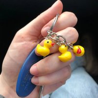 Porte-clés créatif en forme de mini canard jaune en plastique et caoutchouc, idéal pour la rentrée scolaire, petit cadeau ou pendentif de sac