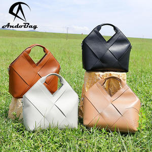 Sac fourre-tout en cuir véritable AndoBag, nouvelle mode pour femmes, grande capacité, sac à bandoulière, sac à main souple tissé pour les trajets quotidiens 3112 - Product Image 2
