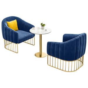 Conjunto de Mesa y Sillas de Recepción de Estilo Nórdico Moderno, de Hierro Forjado, para Salón de Belleza, Salón de Uñas, o Espacios de Espera - Product Image 1