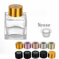 Bouteille de diffuseur de parfum en verre vide de différentes tailles, produit en usine