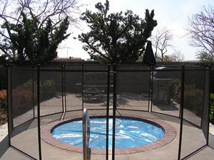 <span class=keywords><strong>Clôture</strong></span> <span class=keywords><strong>de</strong></span> piscine amovible et portable en aluminium avec lames fines en <span class=keywords><strong>PVC</strong></span> pour balcon - Product Image 4