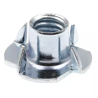 Tuerca en T DIN1624 de 4 Puntas M4 M6, Tuerca de Inserción de Cuatro Garras de Acero Galvanizado con Recubrimiento de Zinc, Clase 4.8, para Muebles y Carpintería