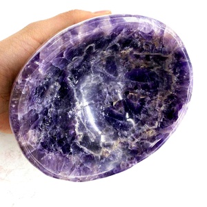 Bottiglia di Cristallo di Ametista Naturale Lucidata Stile Fiore Marca Yinglai per Bomboniere Matrimoniali e Guarigione - Product Image 3