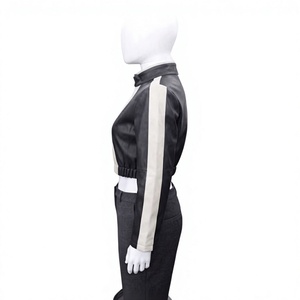 Veste en cuir véritable noire et blanche pour femme, style motard, avec cordon de serrage à l'ourlet et poches cargo |   Vêtements techniques légers et respirants - Product Image 3