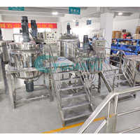 Cuve de mélange industrielle certifiée CE à cisaillement élevé, mélangeur de détergent, machine de fabrication de savon liquide, gel douche, lotion corporelle avec agitateur