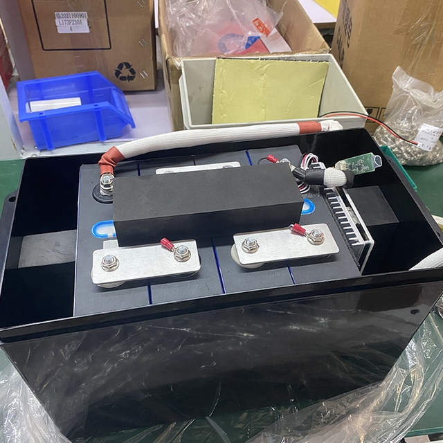 Docan Deep Cycles 12V 100ah 200ah 300Ah Lifepo4 Prismatic Rechargeable Lithium Iron Phosphate Battery Akku Liepo4 300Ah Pack
