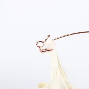 Nhà máy bán buôn kim loại đồ lót giá bên trong móc áo - Product Image 6