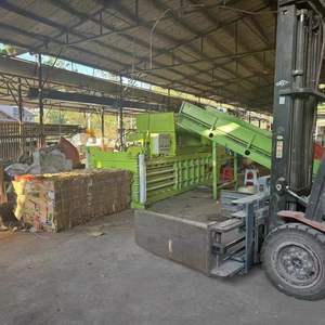 Автоматический горизонтальный гидравлический пресс для прессования отходов: пластиковых бутылок, макулатуры, картона, до 300 кг - Product Image 4