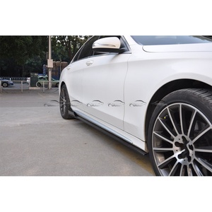 สเกิร์ตข้างคาร์บอนไฟเบอร์ สำหรับ Mercedes Benz C Class W205 C43 C63s - Product Image 5