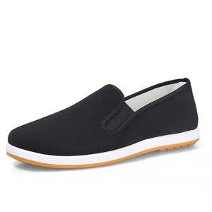 ข้อเสนอพิเศษ รองเท้าผู้ชายแบบผูกเชือกสำหรับฤดูใบไม้ผลิ นุ่มสบาย กันลื่น ระบายอากาศได้ดี น้ำหนักเบา เหมาะสำหรับเดิน ใส่ทำงานลำลอง แฟชั่น - Product Image 1