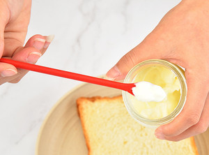 <span class=keywords><strong>Mini</strong></span> <span class=keywords><strong>spatule</strong></span> en <span class=keywords><strong>silicone</strong></span> réutilisable pour cosmétiques, petite et fine, pour retirer le dernier degré de maquillage, pot minuscule pour aliments - Product Image 5