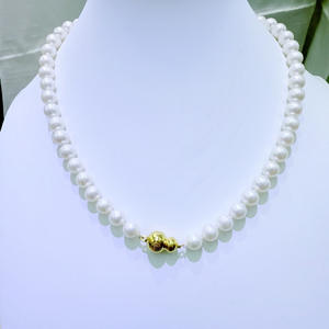 Collar de Perlas Redondas de Agua Dulce Natural Extremadamente Finas de 8-9 mm con Cierre de Ocho de la Suerte, Regalo para Fiestas - Product Image 2