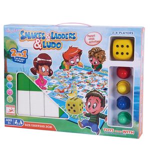 Jeu d'échecs volant multifonctionnel à double face <span class=keywords><strong>Tapis</strong></span> serpent <span class=keywords><strong>pour</strong></span> l'éducation précoce des enfants Jouet de fête en plastique <span class=keywords><strong>Cartes</strong></span> à <span class=keywords><strong>jouer</strong></span> anglaises deux en un - Product Image 5