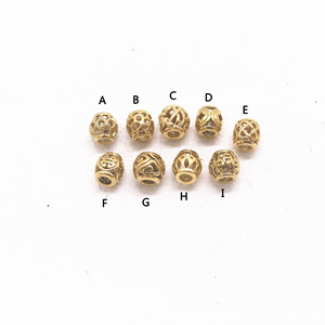 Perles d'espacement rondes en acier inoxydable plaqué or Yunnique pour la fabrication de bracelets, composants de bijoux - Product Image 1