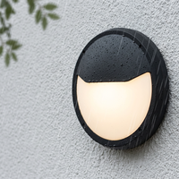 Lampe murale extérieure étanche IP65 P3003-E27 homologuée CE, forme demi-lune, avec LED et douille E27