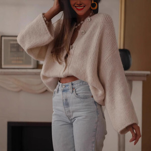 Nouveau pull-over en maille respirante à col en V, style européen et américain, ample, <span class=keywords><strong>vintage</strong></span> français, pour <span class=keywords><strong>femme</strong></span>, automne, <span class=keywords><strong>cardigan</strong></span> simple - Product Image 1