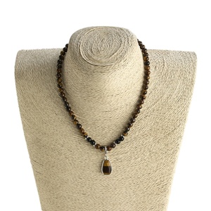 Collar de Piedras de Ojo de Tigre Negro de 6 mm, Estilo Bohemio Étnico Vintage de Moda Occidental, Collar con Colgante de Piedra - Product Image 3