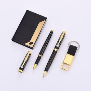 Coffret Cadeau d'Entreprise Haut de Gamme avec Porte-clés, Porte-cartes et Stylo Métallique de Signature, Coffret Cadeau en Cuir pour Salon Professionnel - Product Image 4