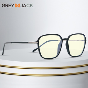 Gafas Rectangulares Greyjack TR90 con Protección UV y Anti Luz Azul, Unisex, Talla Mediana - Product Image 4