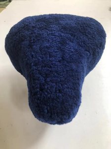 ปลอกหุ้มเบาะ<span class=keywords><strong>จักรยาน</strong></span>หนังแกะขนแกะออสเตรเลียแบบหรูหรา ปลอกเบาะ<span class=keywords><strong>จักรยาน</strong></span><span class=keywords><strong>ขน</strong></span>สัตว์แบบกำหนดเองจากโรงงาน <span class=keywords><strong>ขน</strong></span>สัตว์กันน้ำ - Product Image 4