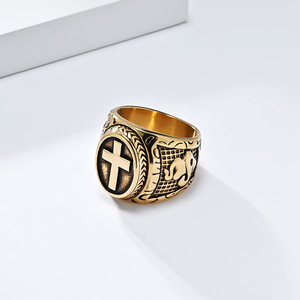 Anillo cruzado de acero de titanio para hombre, diseño de mano en oración, joyería Hip Hop, regalo, color plateado y dorado - Product Image 3