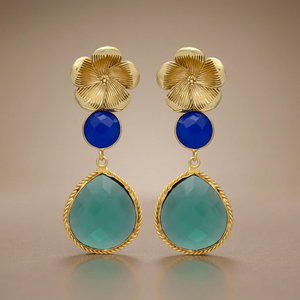 Pendientes Étnicos de Lapislázuli Azul Azafrán con Baño de Oro, Diseño Floral en Forma de Lágrima, Pendientes de Moda al por Mayor de Jaipur - Product Image 3
