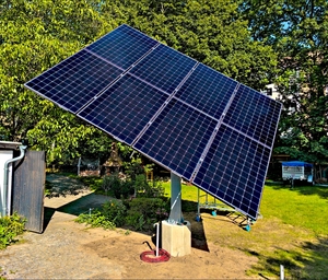 最も高効率な両軸追尾型ソーラートラッカー 500Wソーラー追尾システム - Product Image 1