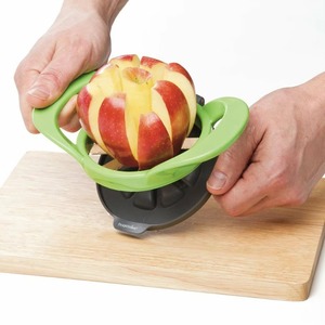 Cortador de Manzanas Manual de Acero Inoxidable, Cortador de Frutas, Divisor en Cuñas, Herramienta Roja para Verduras - Product Image 3