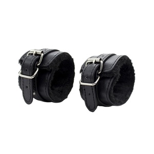 Autunno/inverno manette imbottite polsini alla caviglia Slave Bondage strumenti BDSM adulti alternativi <span class=keywords><strong>giocattoli</strong></span> <span class=keywords><strong>erotici</strong></span> - Product Image 1