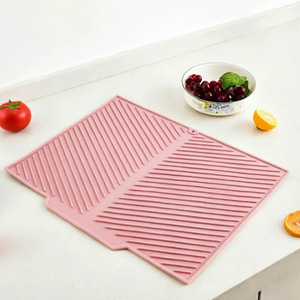 Tapete Escurridor de Silicona Engrosado Multiestilo, Forma Irregular, para Encimera de Cocina, Absorbente de Agua y Aislante Térmico - Product Image 4